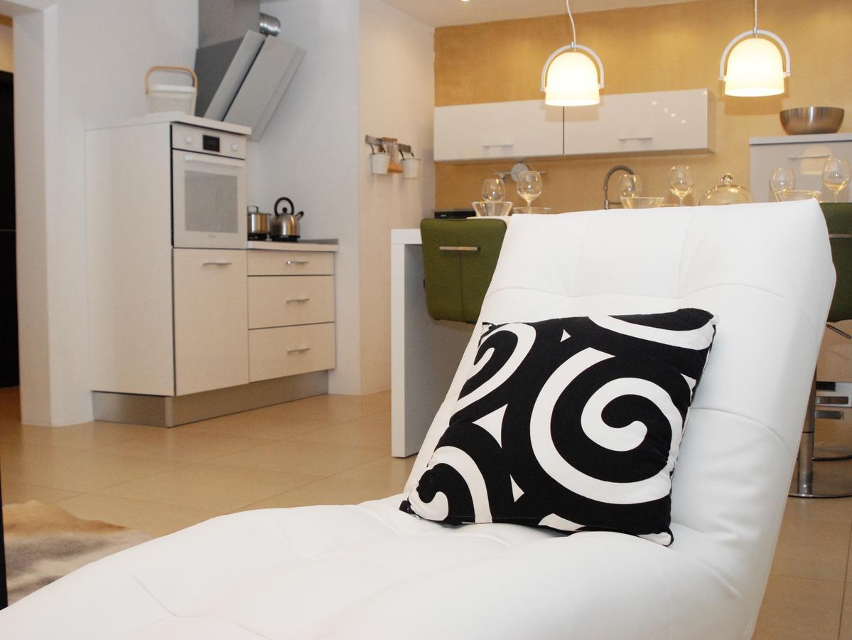 Apartment Klara II Pula Extérieur photo